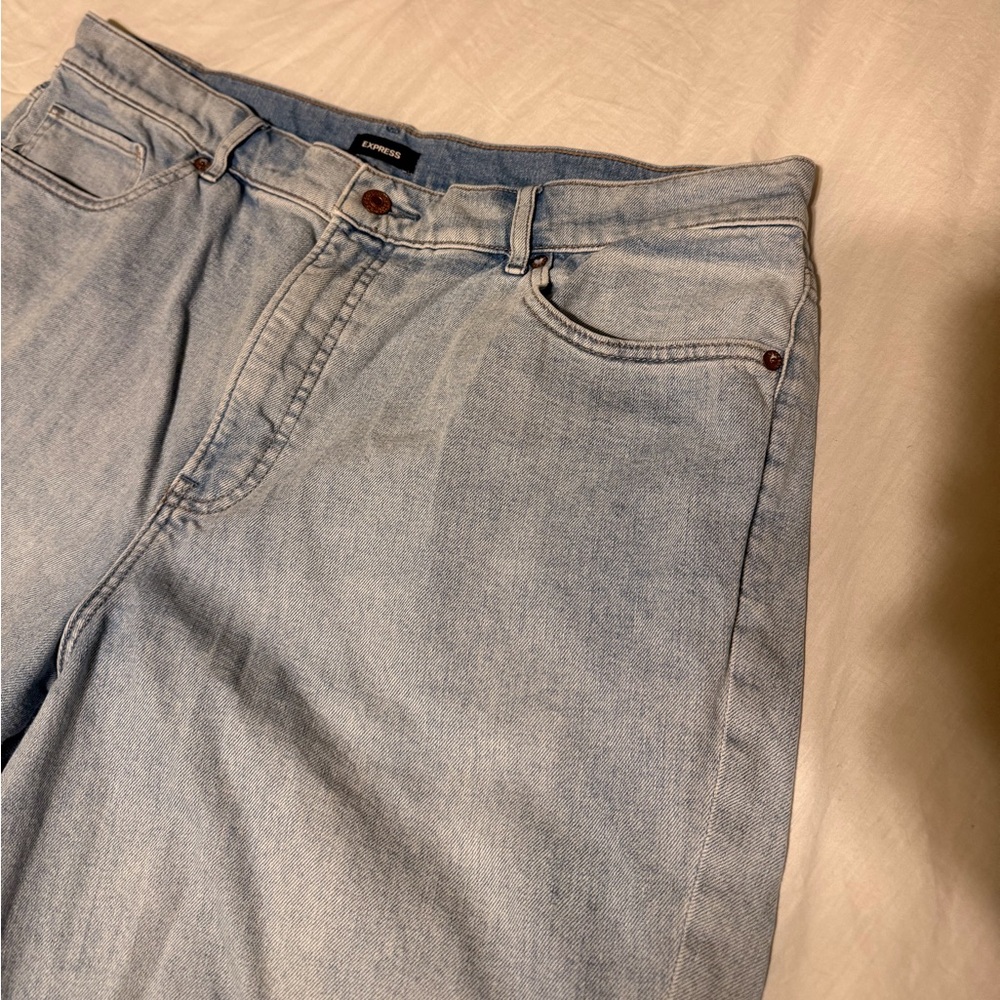 Express High Rise Mom Jeans - Picture 3 of 11